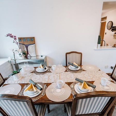 Smithfield Square Nest Entire Apt Дублин Экстерьер фото