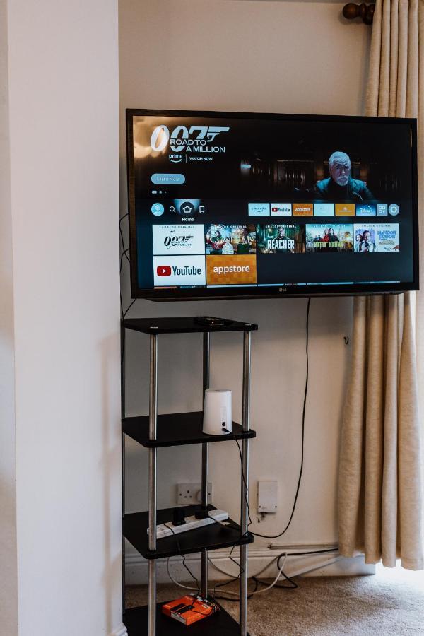 Smithfield Square Nest Entire Apt Дублин Экстерьер фото
